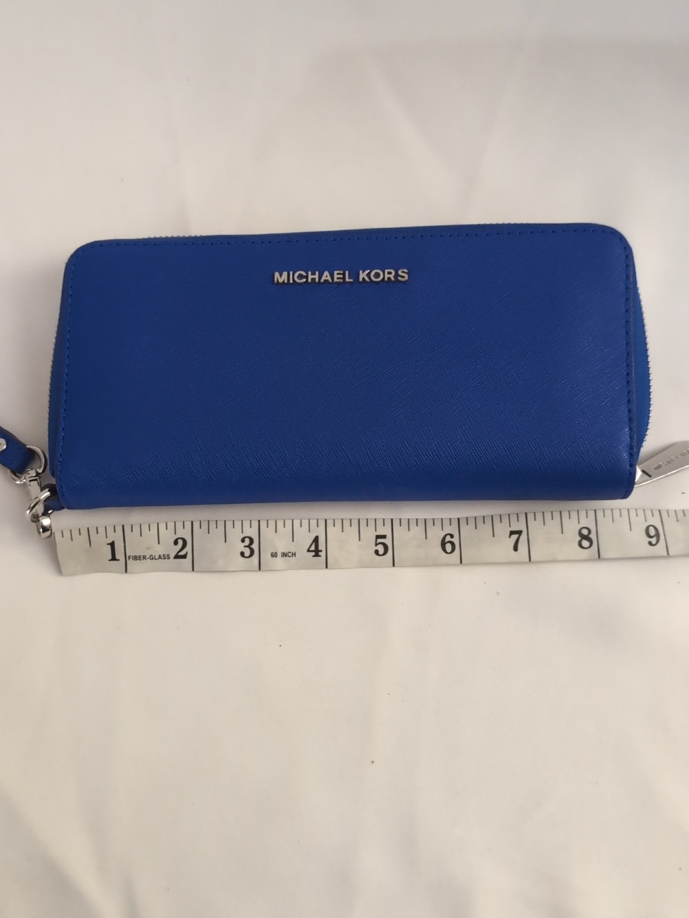 Michael Kors Continental Wallet - Picture 11 of 13